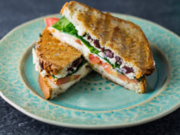 https://funwithoutfodmaps.com/wp-content/uploads/2017/03/Low-Fodmap-Mediterranean-Grilled-Cheese-5-260x195.jpg