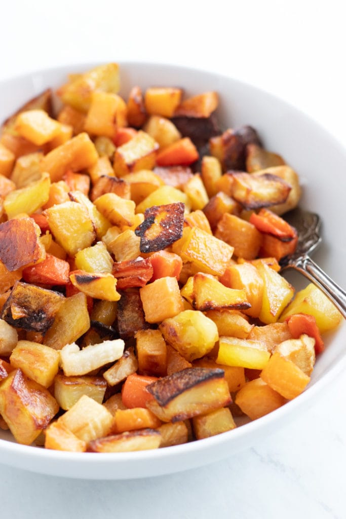 A pan full of low FODAMP roasted root veggies