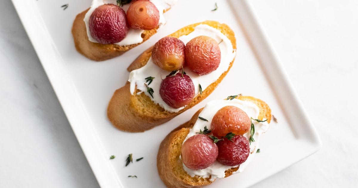 Low FODMAP Crostini with Roasted Grapes and Thyme Fun Without FODMAPs