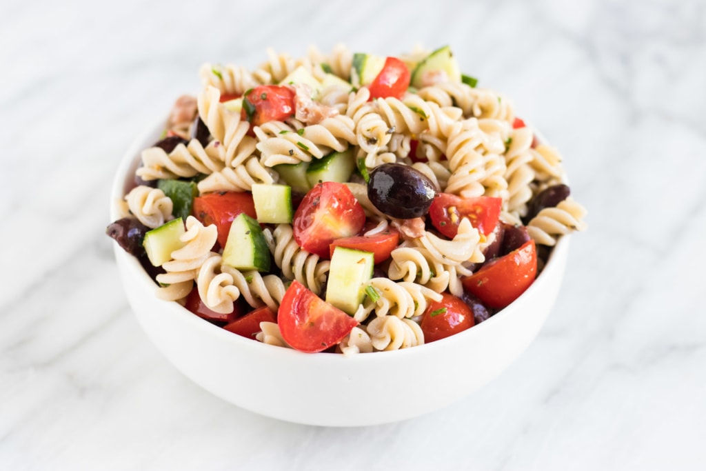 Low FODMAP Italian Pasta Salad - Fun Without FODMAPs