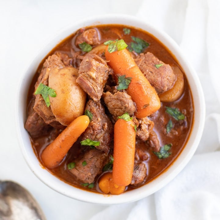 Low FODMAP Beef Stew (Slow Cooker or Instant Pot) - Fun Without FODMAPs